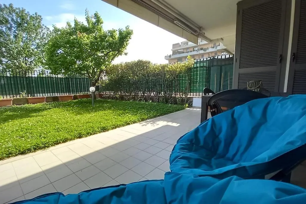 Apartment Appartamento Cuore Del Parco - Heart Of Park Rome Italy
